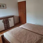 Horec 2 דירה דונובאלי